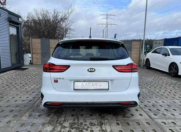 Kia Ceed cena 47900 przebieg: 147454, rok produkcji 2020 z Elbląg małe 631